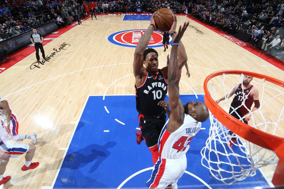 NBA德羅森飆42分 暴龍率先晉級季後賽