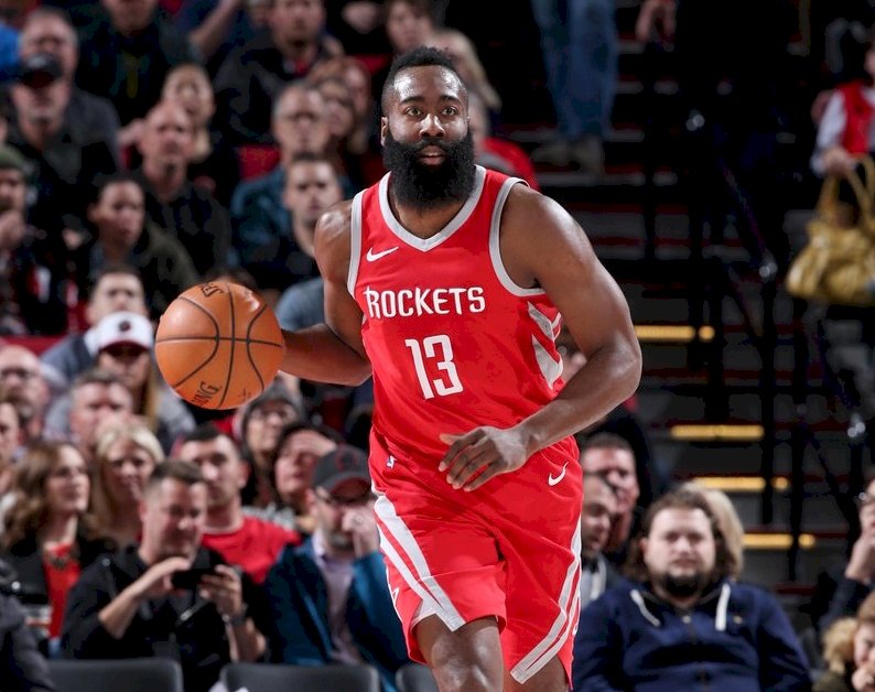 NBA哈登狂飆42分 火箭斷拓荒者13連勝