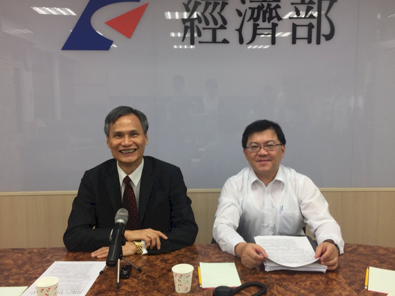 綠能憑證交易市場 明年底可望趨向成熟