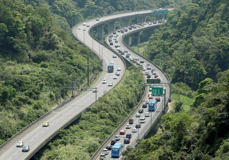 國道春節預估必塞路段、時段一次看