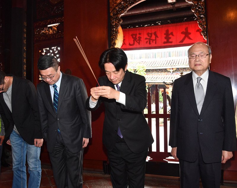 保安宮上香為選舉？賴揆：是祈求政務順利