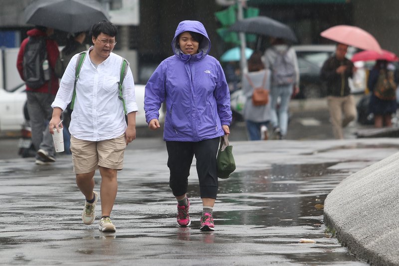 午後全台雷雨 北台灣今晚低溫探19度