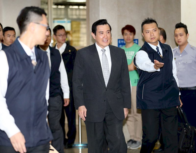 北檢查三中案  馬英九二度應訊