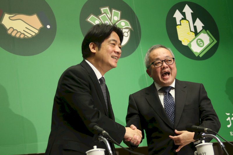 看政院解低薪 工商團體：提振經濟就會加薪