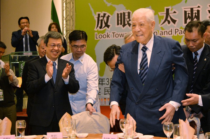 李登輝擬6月底訪日本沖繩 將發表演說