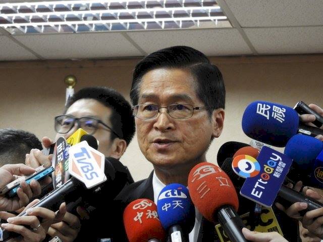 海軍司令出席美軍司令交接 嚴德發不評論