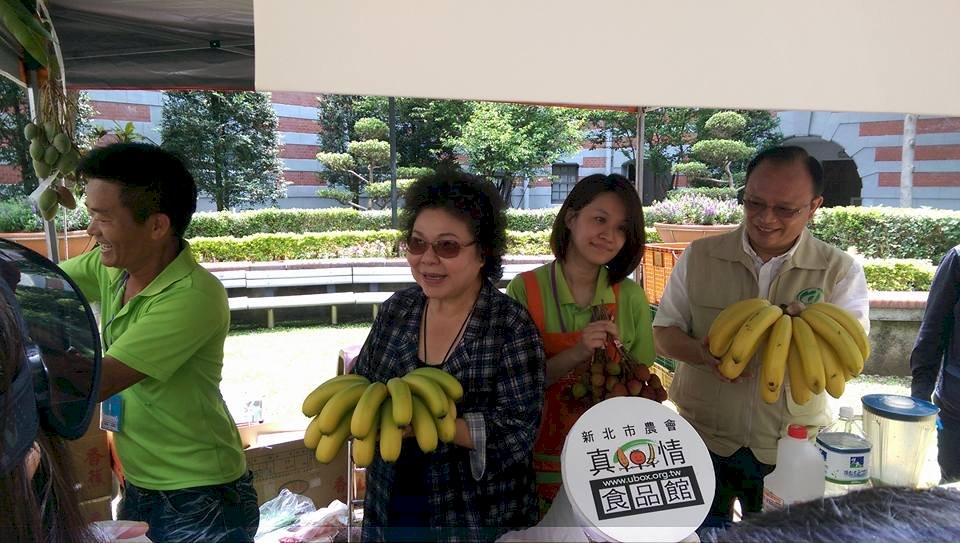 陳菊:幫農民行銷跟外交一樣重要