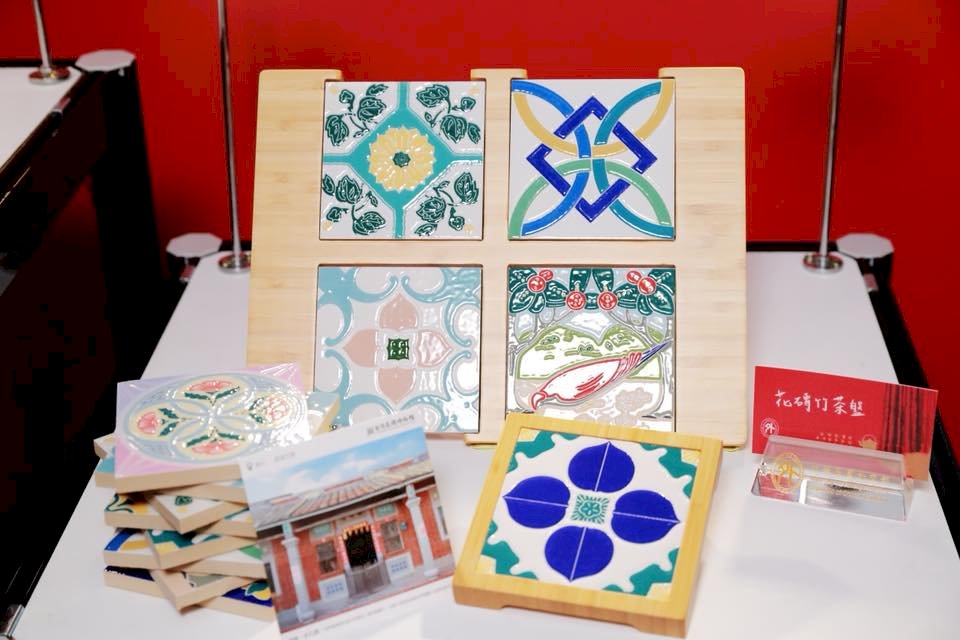 外交禮品具台灣特色 賴揆期待親贈國際友人