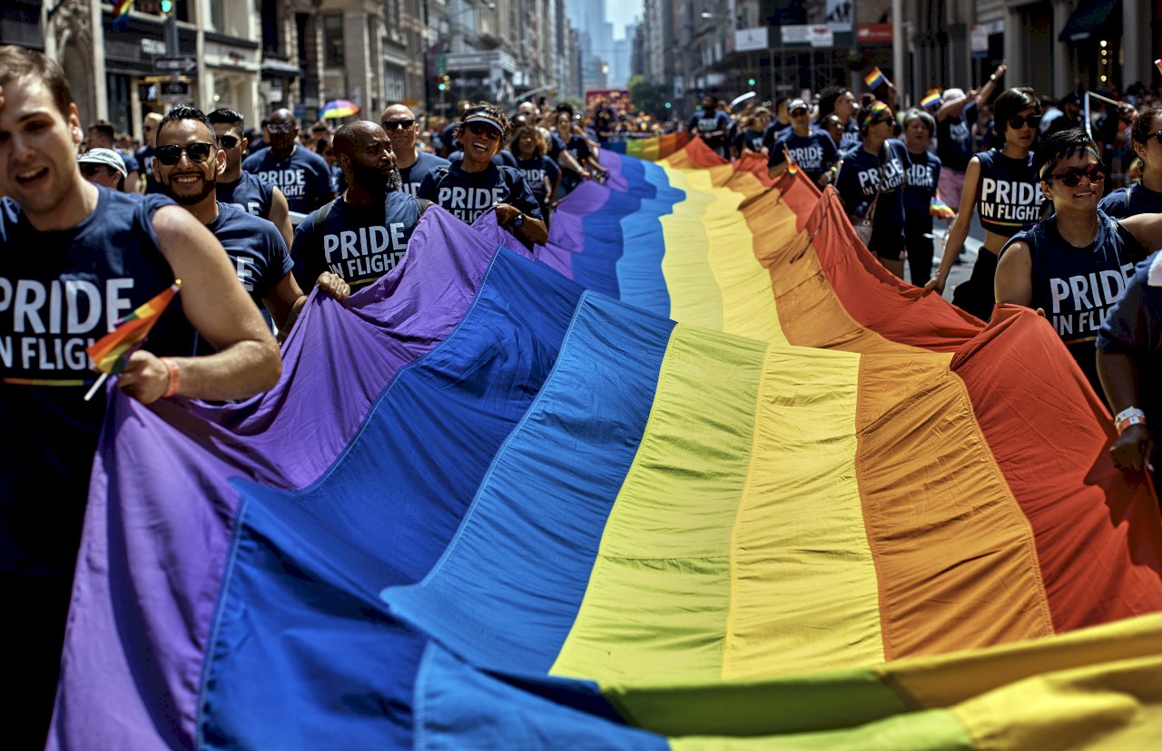 美議員要求 新冠病毒公衛數據應包括LGBT+