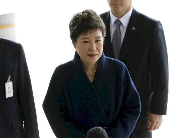 密友干政案 朴槿惠判刑20年