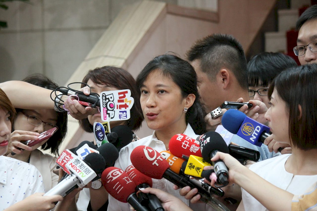 政院：未將起訴馬英九列政績