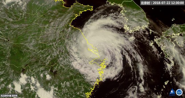 安比颱風直接登陸上海 近30年首見