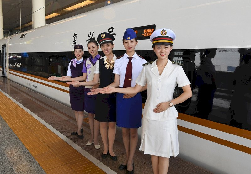 貿易戰罩陰影 中國加大鐵路投資振經濟