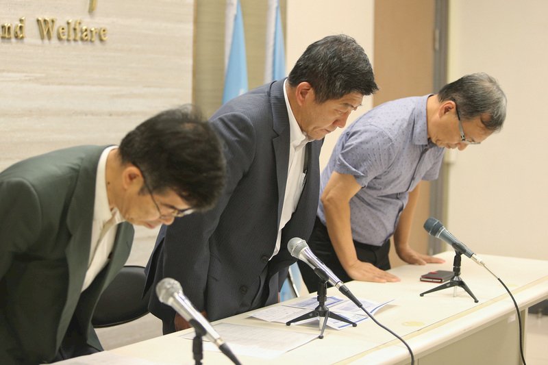 台北醫院大火  陳時中鞠躬致歉發百萬給亡者