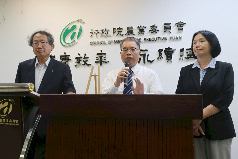 非洲豬瘟防疫升國安 赴陸農委會發簡訊提醒