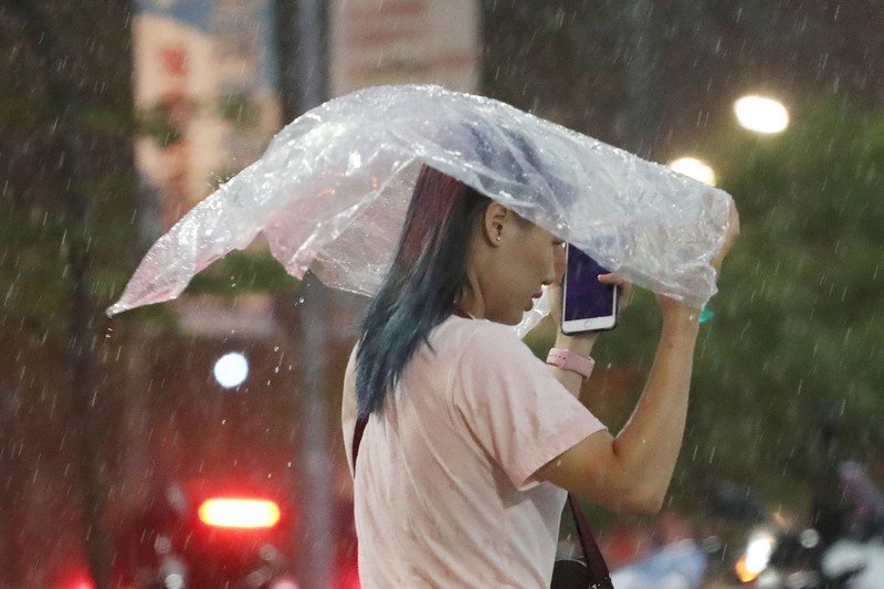 全台12日前天氣不穩定 局部大豪雨機率大