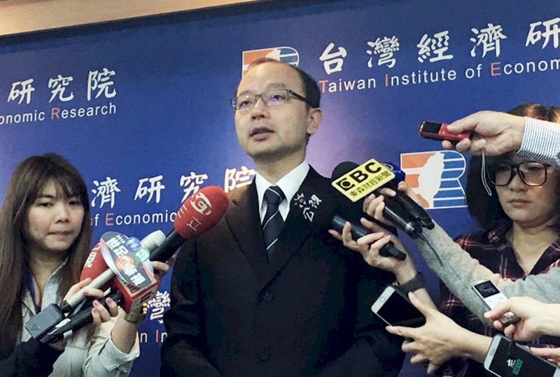 蘋果供應鏈移至美國 學者：短期可能性低