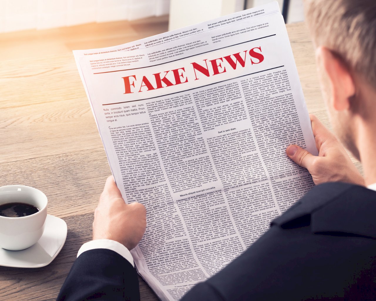 誰愛轉發假新聞？研究指向年長及保守派