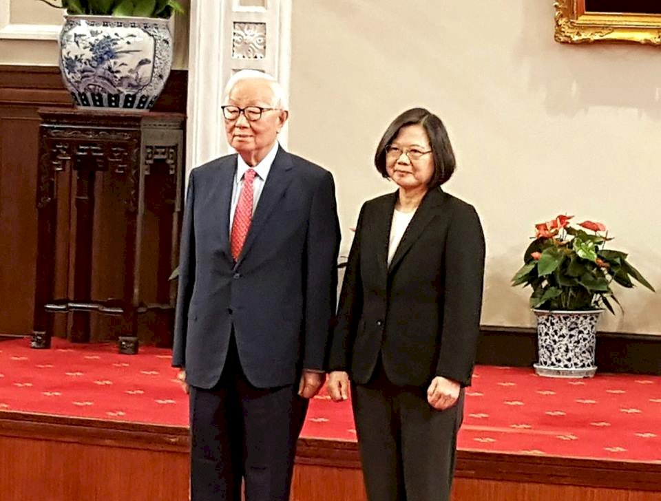 APEC領袖代表 張忠謀聚焦台灣面臨大國挑戰