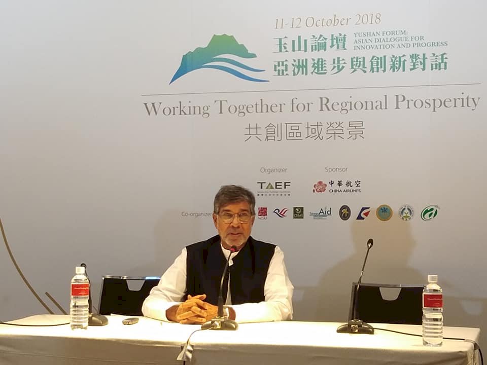 100 million計畫到台灣 沙提雅提明與學子座談