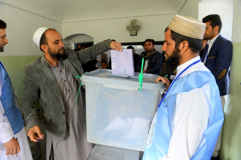 暴力陰影籠罩下 阿富汗國會大選登場