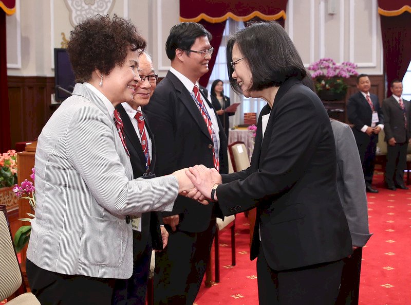 總統:打造互助社會安全網 減少悲劇發生
