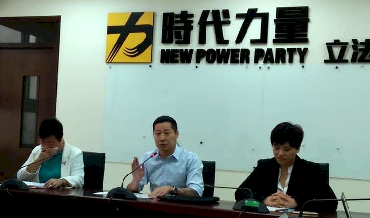 愛家公投辯論出現假反方 立委要求中選會即刻補救