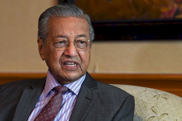 馬來西亞提前國會大選 97歲前首相馬哈地再出征