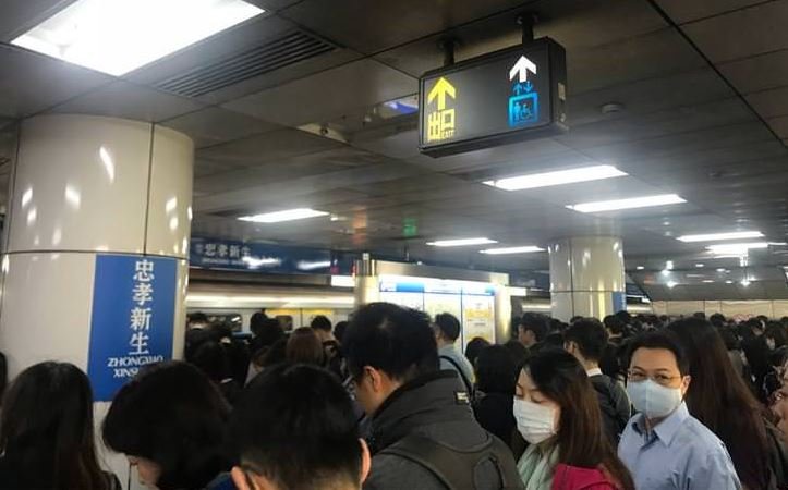 北捷板南線電軌冒火花 已恢復正常運行