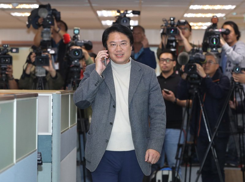 立委補選綠白合？林右昌：各種可能都有 全力求勝