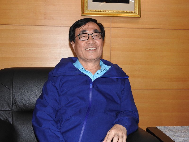 新北市副市長李四川將接任高雄市副市長，他表示，希望南下後能對高雄市政建設有所幫助，有效提升經濟及觀光發展。