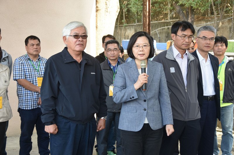 防堵非洲豬瘟 總統：用合法廚餘或轉用飼料