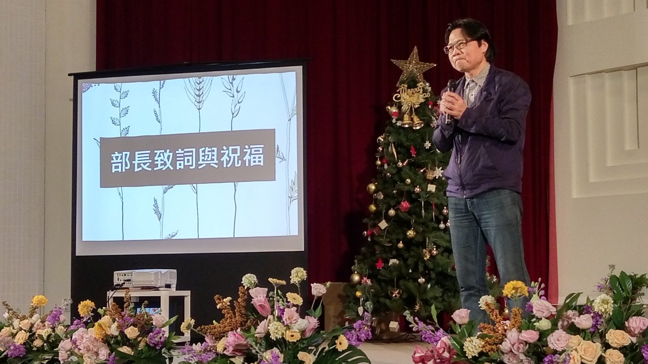 35位大學校長歡送創紀錄 葉俊榮台上高歌3曲
