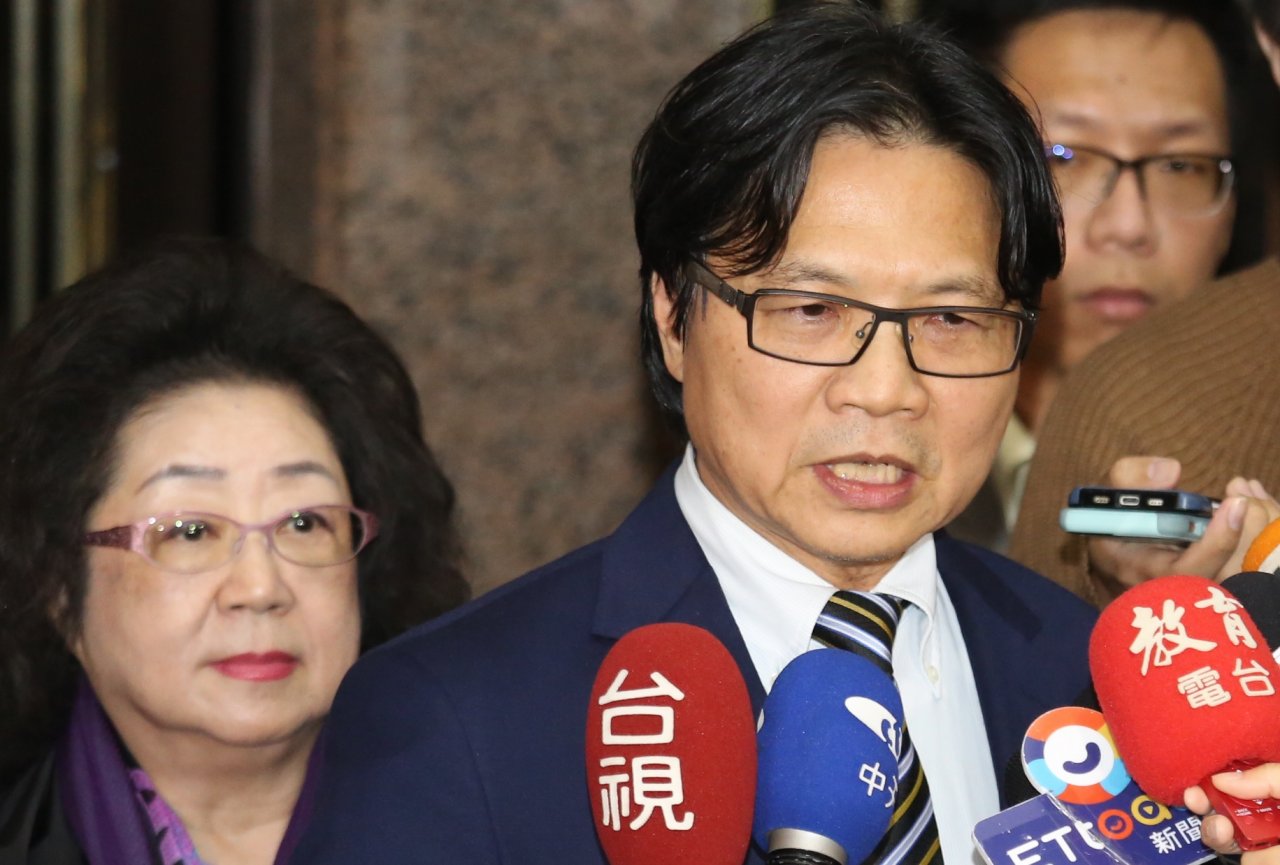 葉俊榮：十字架我來扛 盼社會別拿教育當戰場