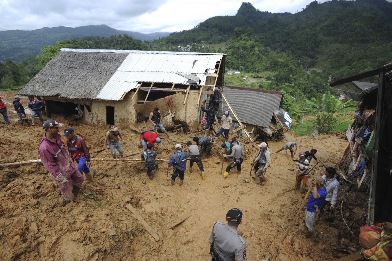 印尼土石流 至少9死34人失蹤