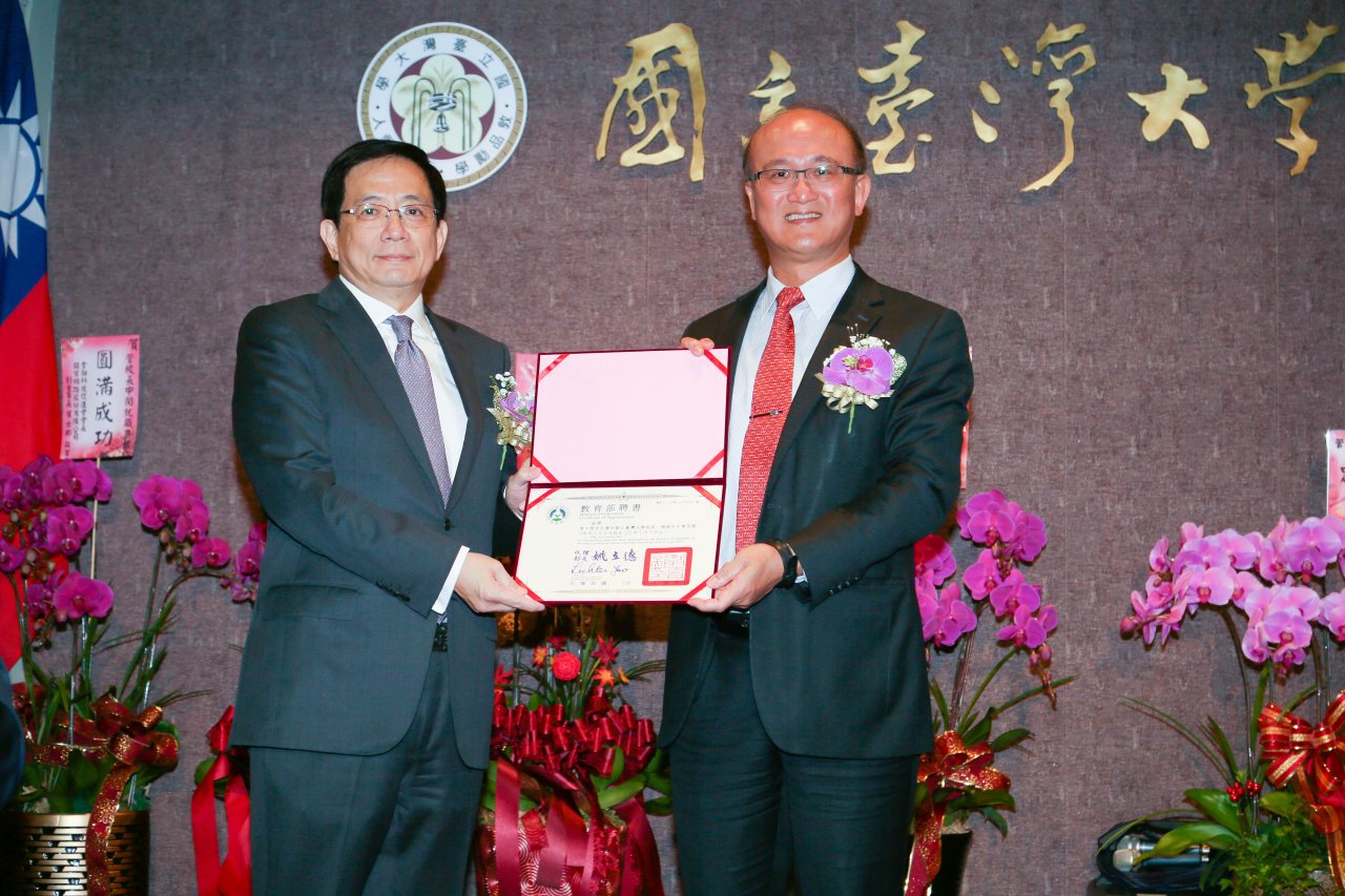 歷經369天上任 管中閔：明天才是奮鬥的戰場