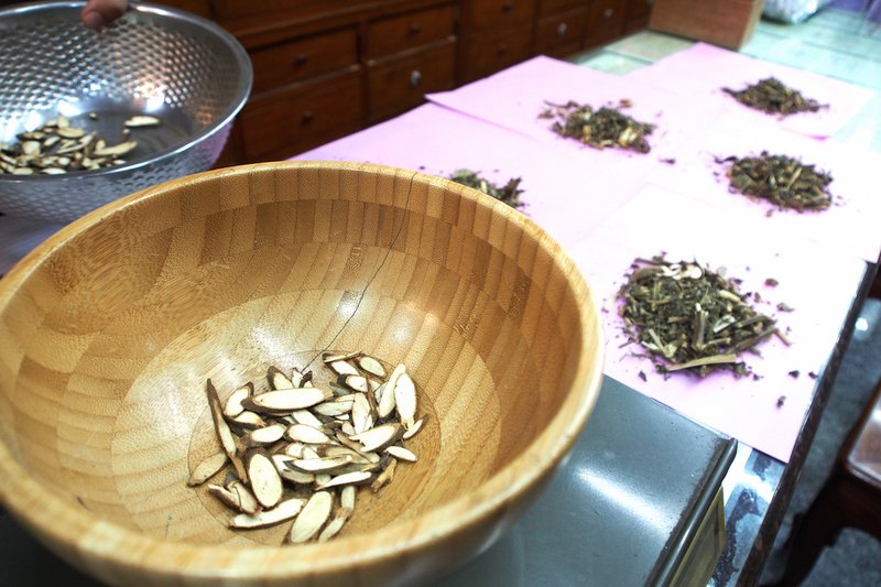 廣東量產肺炎一號 醫治武漢肺炎輕症患者