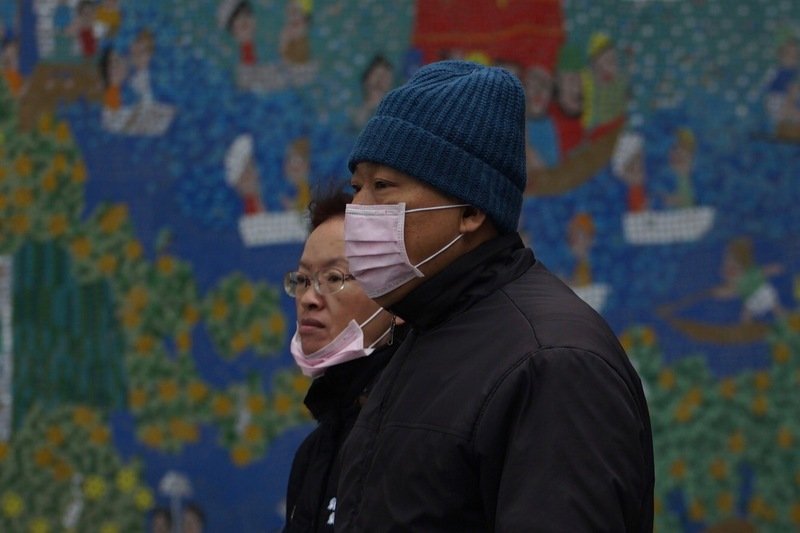 強烈大陸冷氣團影響 北台灣整天涼冷