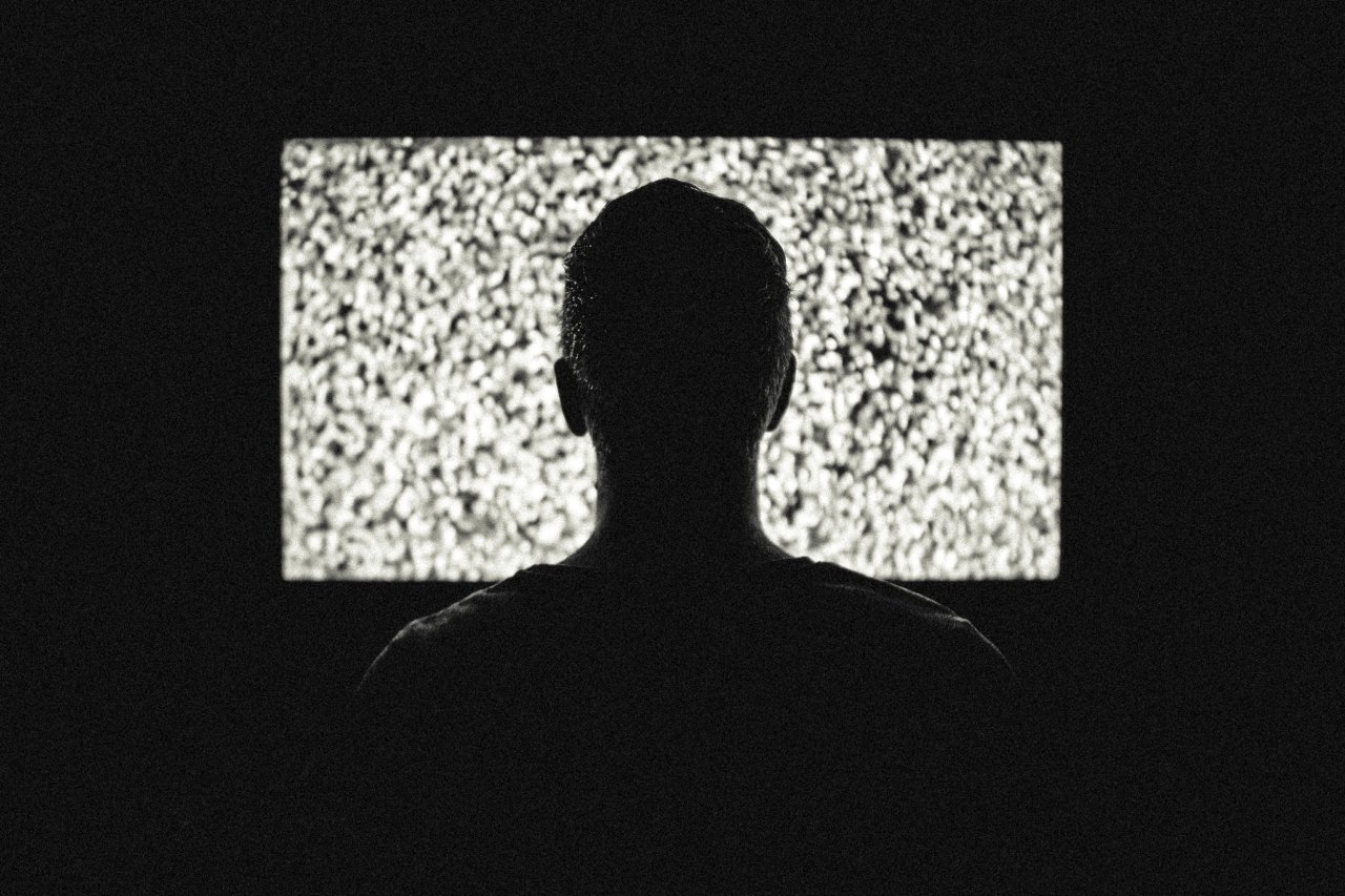 活動人士：中國警方加強播放學生認罪影片