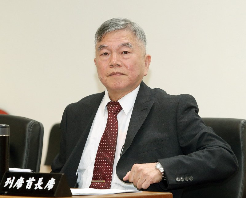 中油、台糖表現不佳卻領高獎金 經長允諾檢討制度