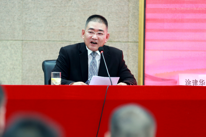 中國政協民企委員放砲：被國企欠款討14次未還