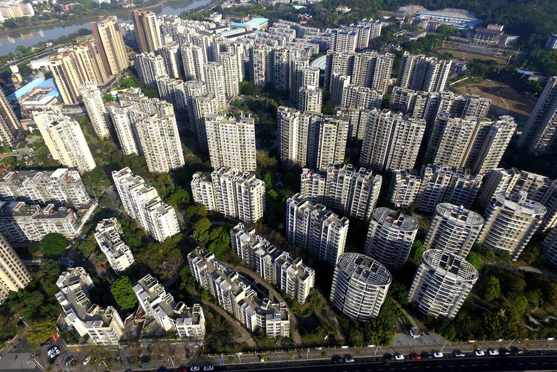 融資四面楚歌 逾400家中國房企破產