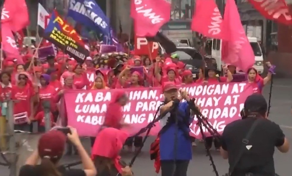 國際婦女節 菲國數千婦女上街抗議杜特蒂