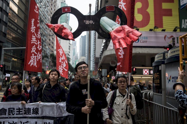 憂自由受限 港人抗議政府計劃修訂引渡逃犯條例