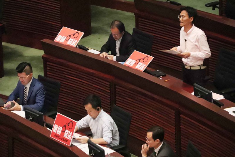 港逃犯條例修訂首讀 7月前通過機率大