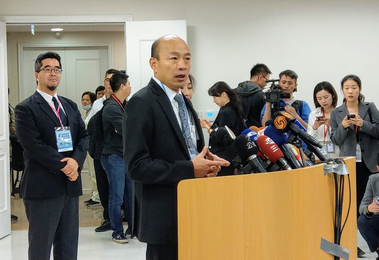 韓國瑜：國民黨不團結 柯文哲一定會越來越強