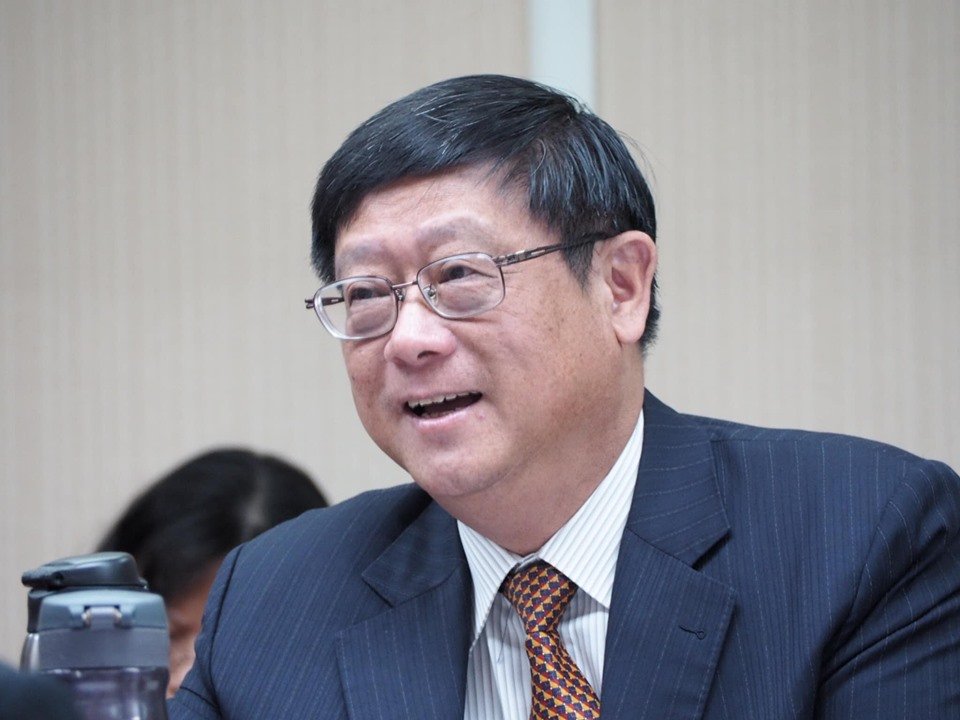 就口杯塑膠含量高於一根吸管? 環保署:部分業者有改良