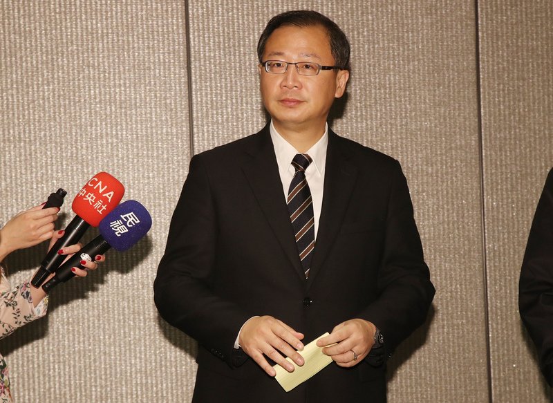郭王問題難解 藍委:黨中央態度要更果決
