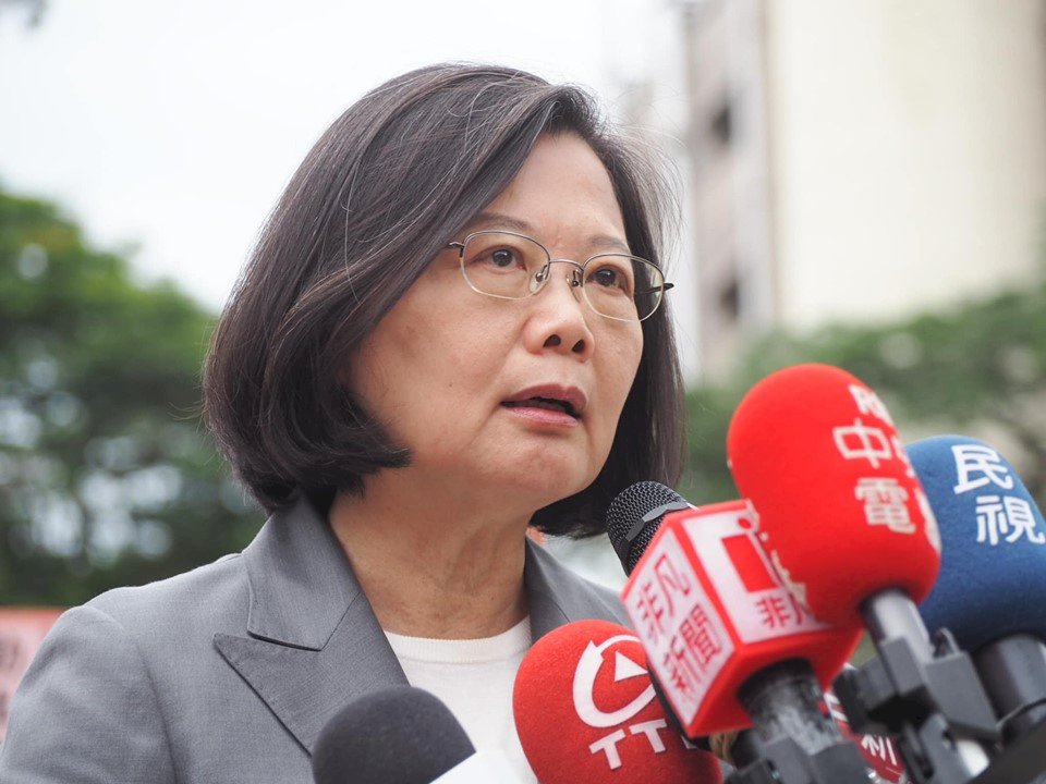 蔡總統：北高市民都盼市長談市政
