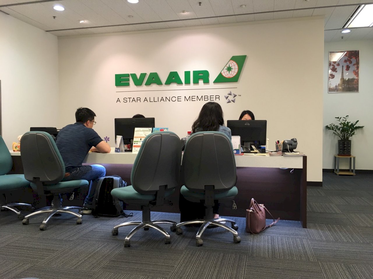 長榮航:不樂見罷工發生 將持續協商達成共識